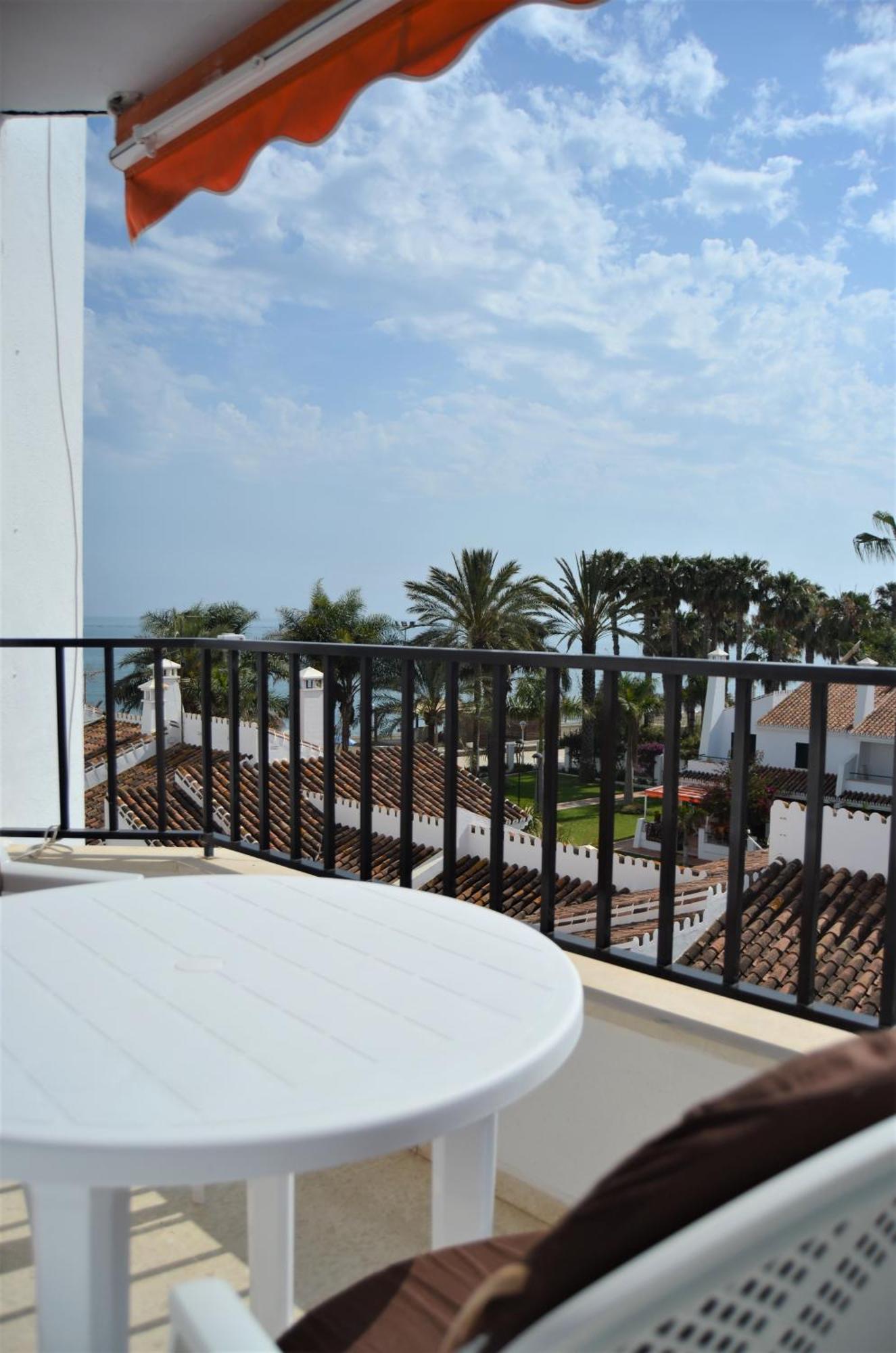Apartament Terrasol Piramides Puerto Blanco Caleta De Velez Zewnętrze zdjęcie